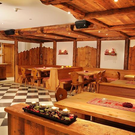 Active Hotel Monte Giner Mezzana  Luaran gambar